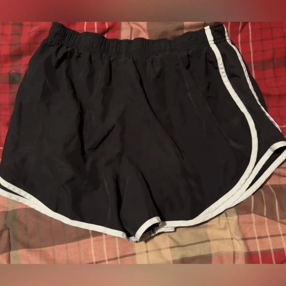 Nike Tempo Womens Dri fit mid rise running shorts size L - Picture 2 of 2